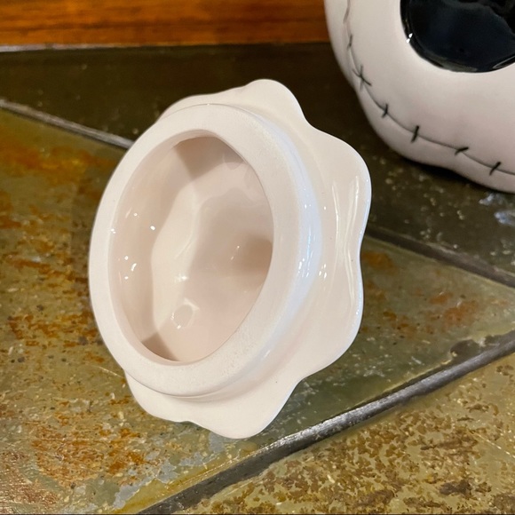 Disney's Nightmare Before Christmas Jack Pumpkin Shaped Ceramic Mug & Lid NEW!! - Picture 5 of 9